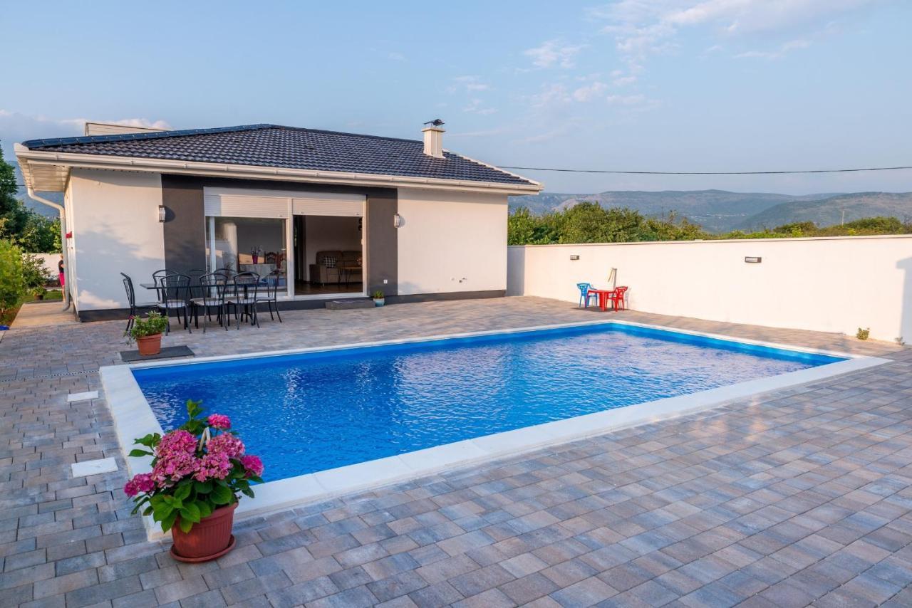 מוסטר Villa Lotta & Nolla מראה חיצוני תמונה